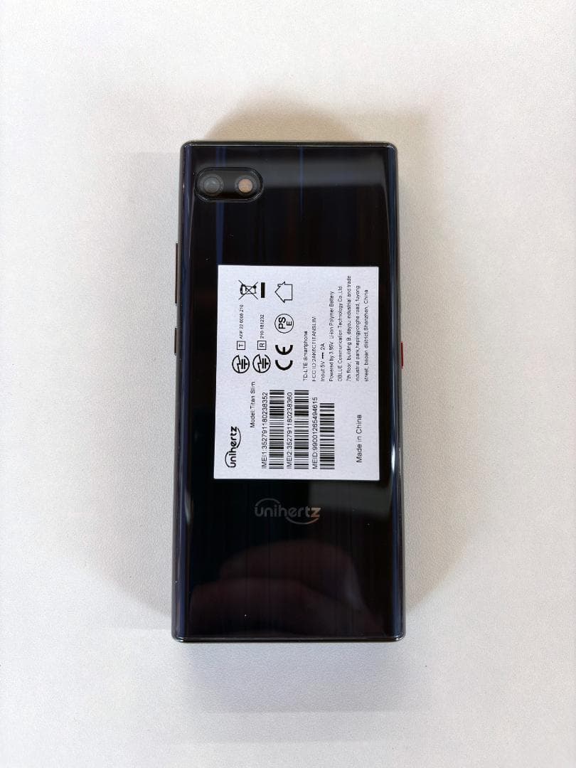 Unihertz Titan Slim　使用1ヶ月の美品