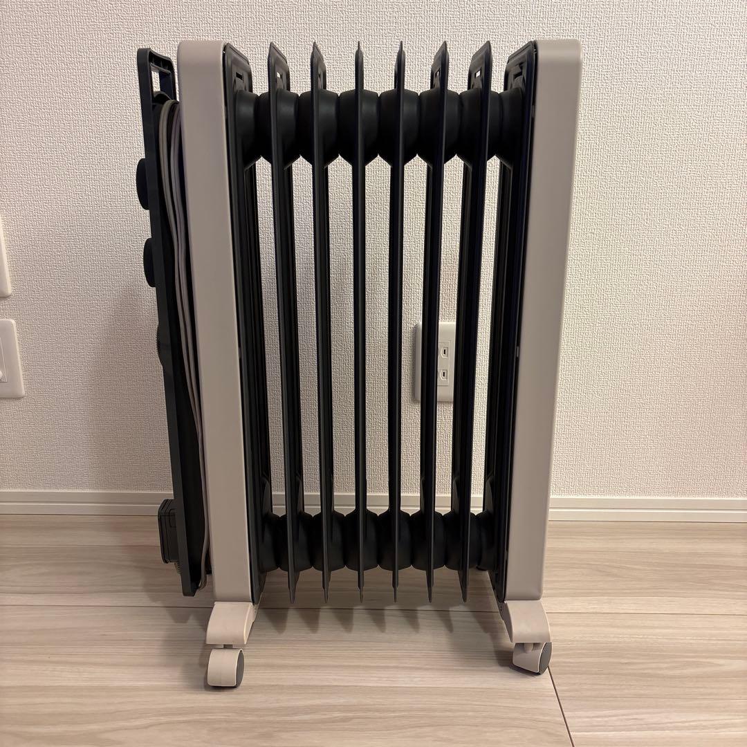 デロンギオイルヒーター　RHJ21F0812-GY