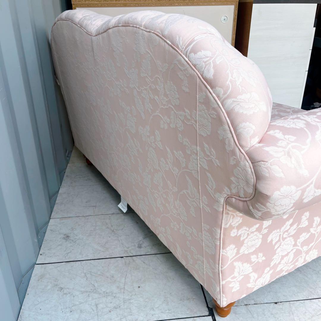 取付無料！ジェニファーテイラー 姫系パステルピンクロココ調花柄2人掛けソファ✨