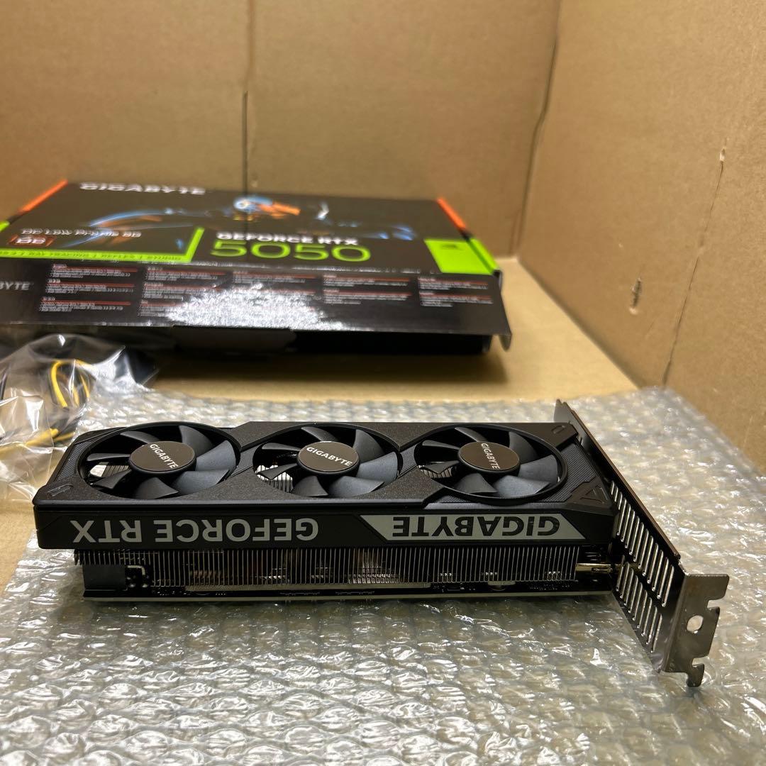 グラフィックボード・グラボ・ビデオカード GeForce RTX 5050 8G