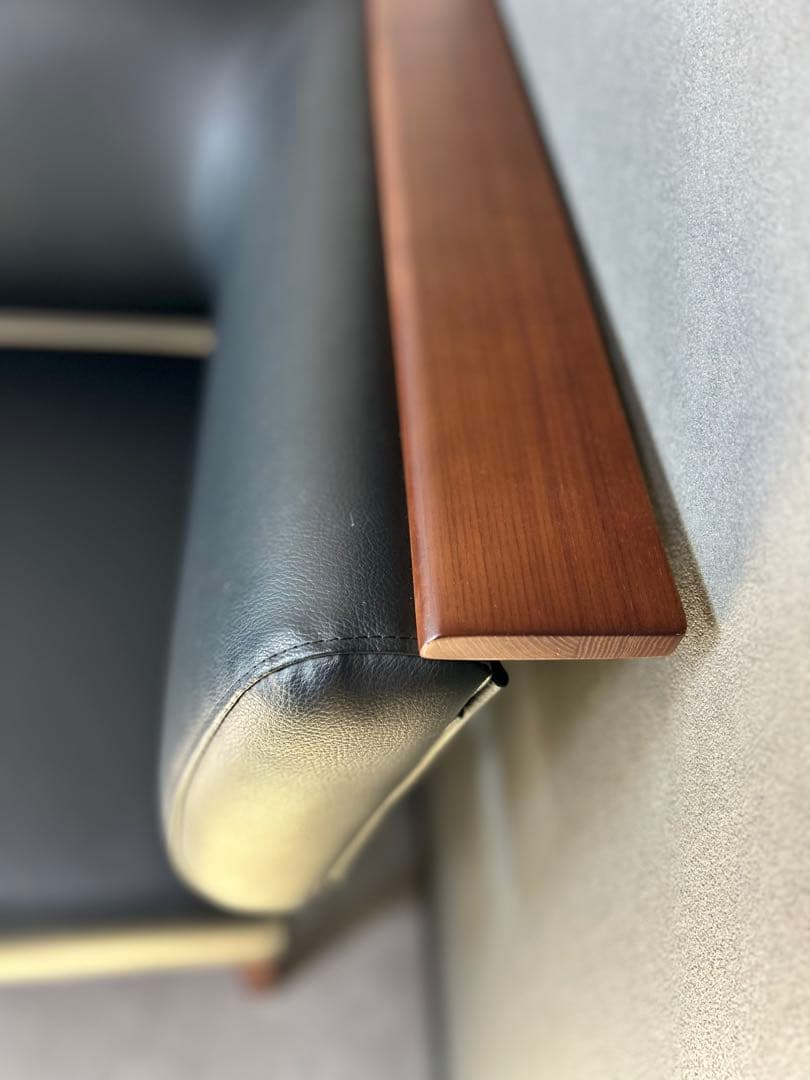 ソファー　カウチソファー　黒 合成皮革ソファ 165cm直接引取ダイニングソファ