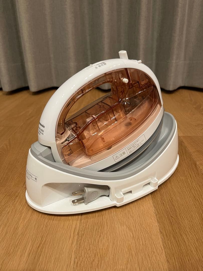 【新品未使用】　Panasonic スチームアイロン コードレス　カルル