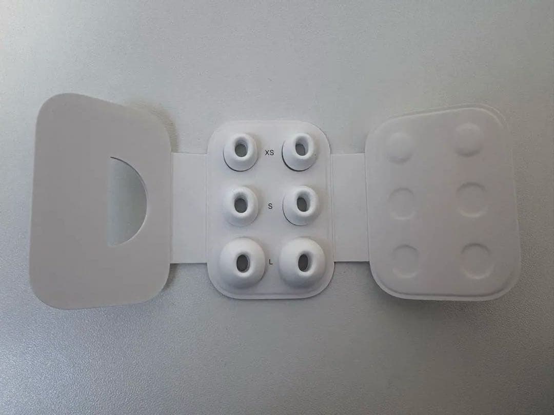 AirPodsPro 2世代Type-C 左耳イヤホンなし