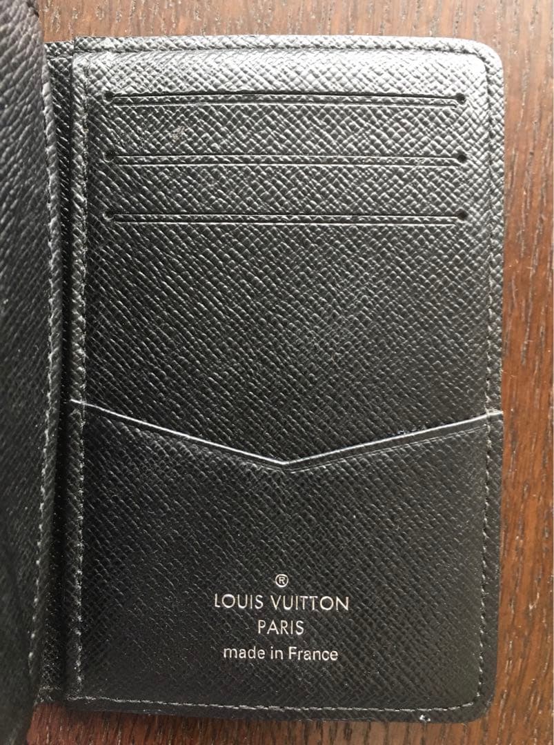 LOUIS VUITTON ダミエ名刺入れ
