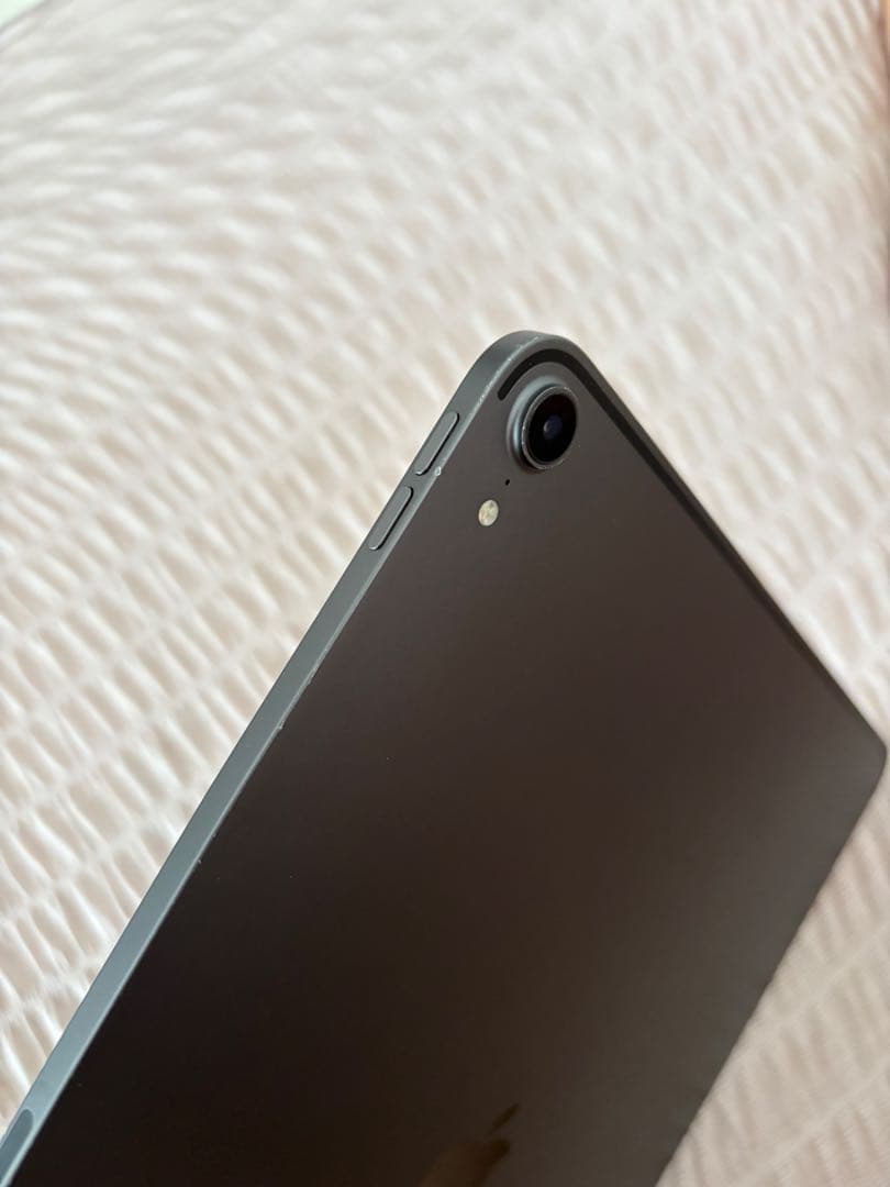 iPadPro 12.9 第3世代 MTFL2J/A 256GB