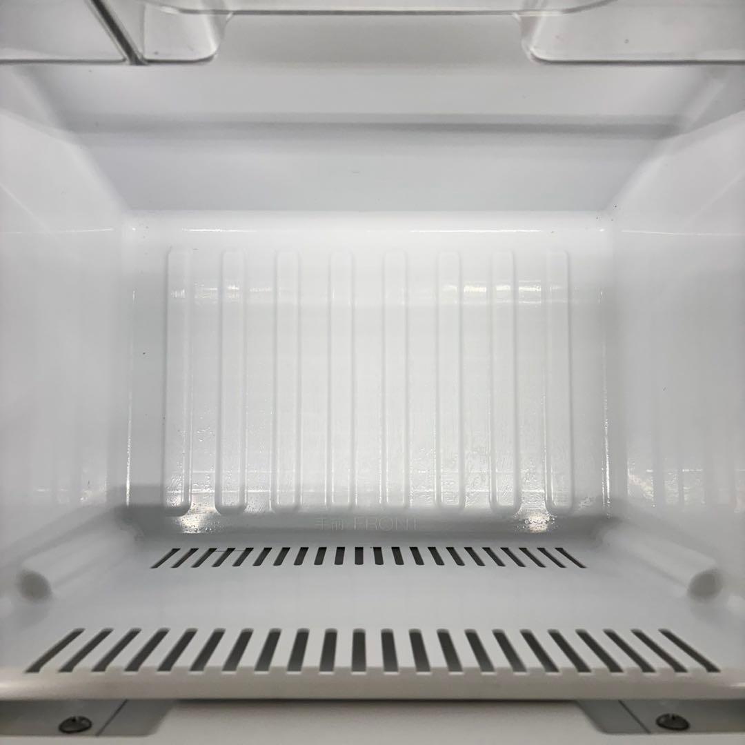 234 パナソニック　冷蔵庫　容量138L 小型　一人暮らし　ホワイトカラー