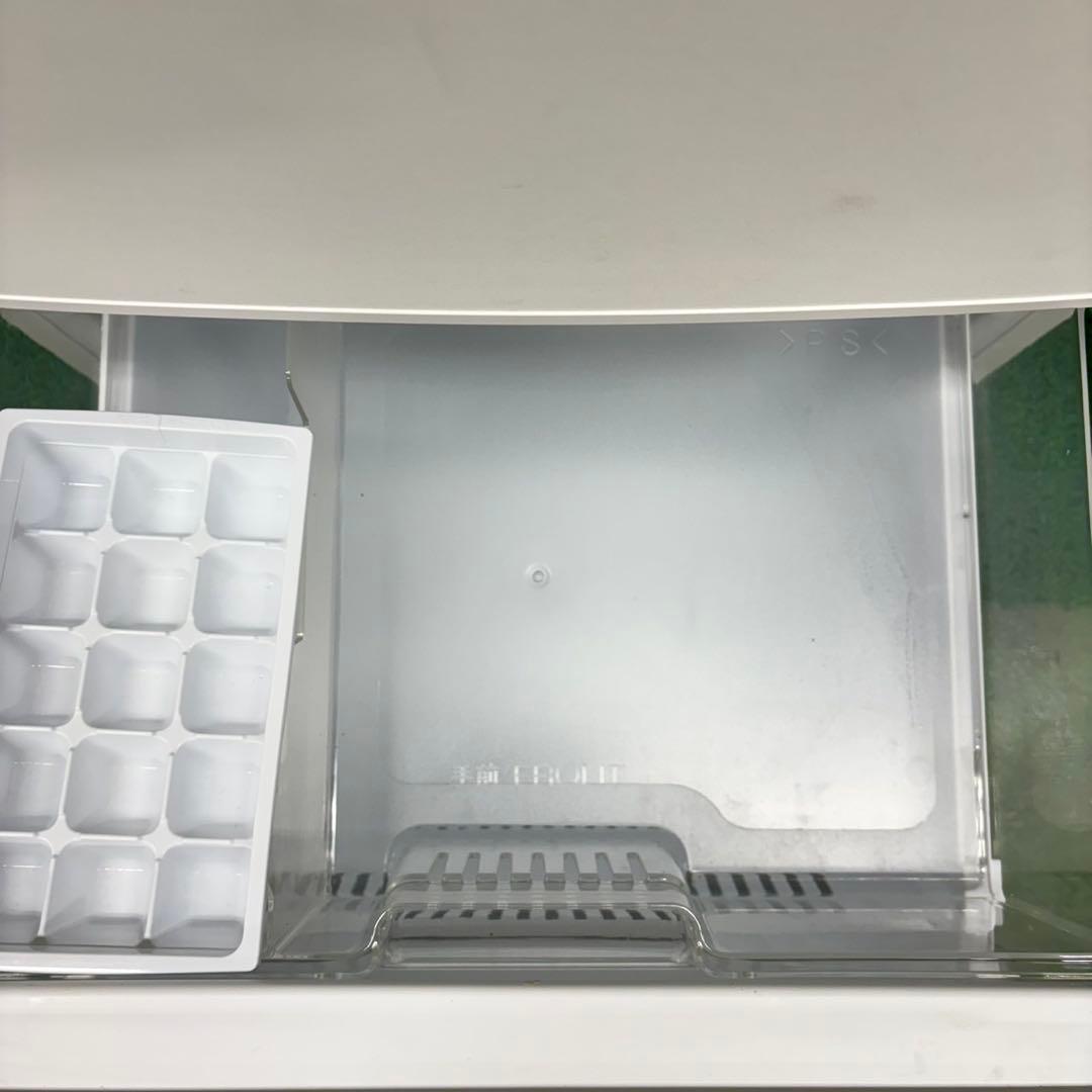 234 パナソニック　冷蔵庫　容量138L 小型　一人暮らし　ホワイトカラー