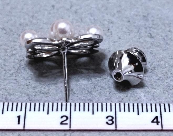 MIKIMOTO ミキモト　パール真珠　SILVER　ピンバッジ　40450