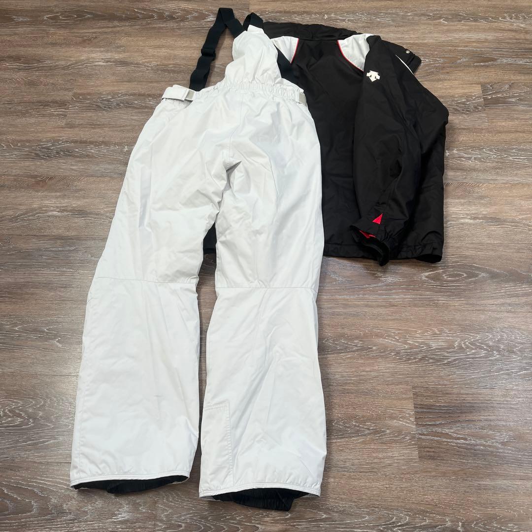 DESCENTE デサント セットアップ　上下　スキーウェ男性　メンズ　xo