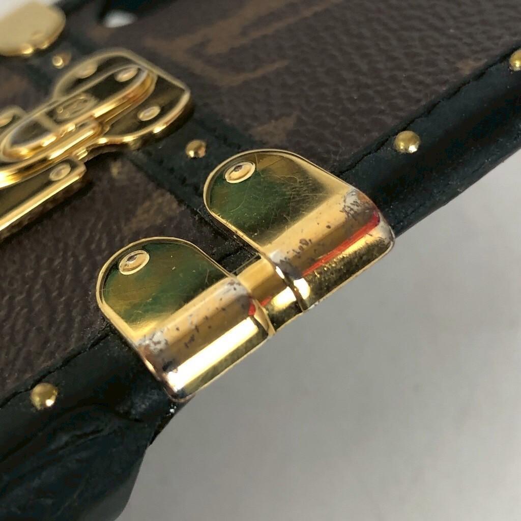 LOUIS VUITTON ルイヴィトン アイトランク モノグラム スマホケース