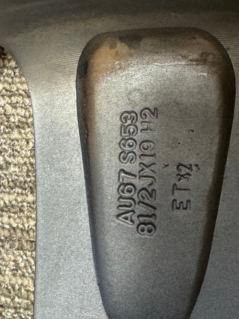 アウディ WSP ITALY 19インチ