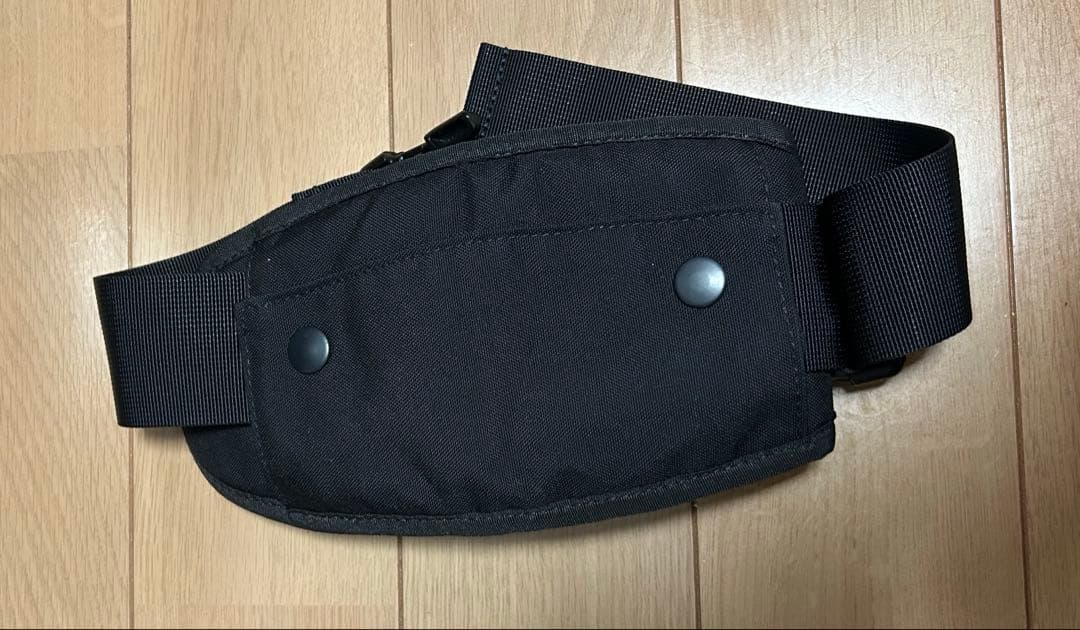 Hugoo ヒップシート用ブラックポーチ