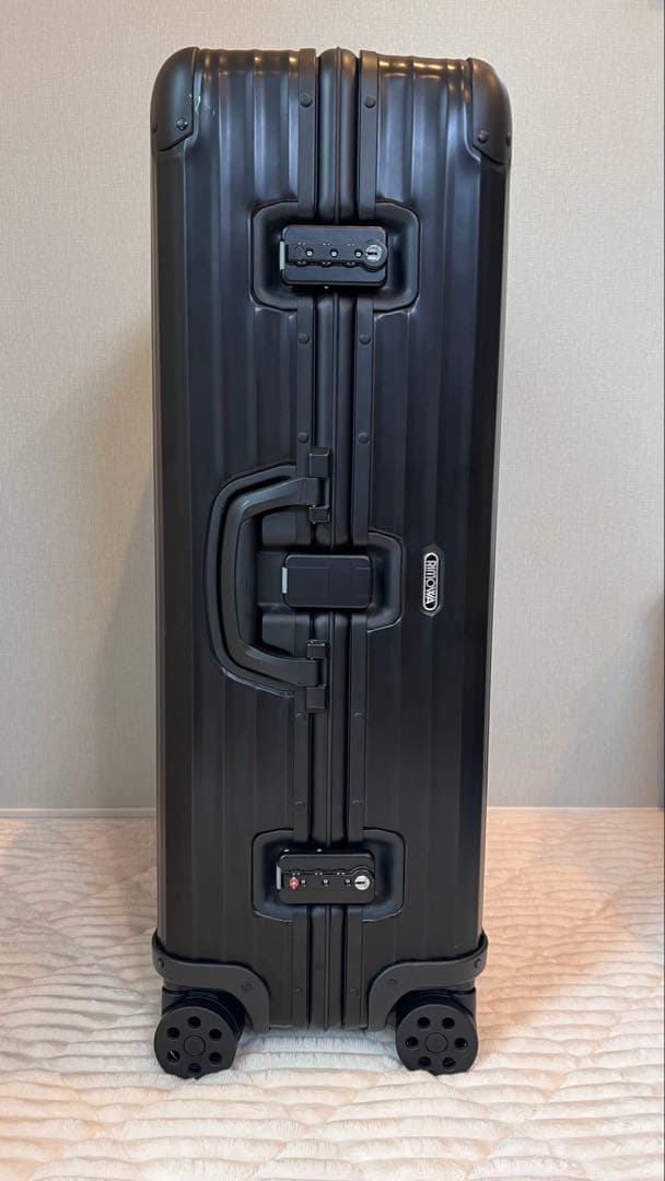 RIMOWA リモワ トパーズ ステルス 82L 986.15 4輪新品です