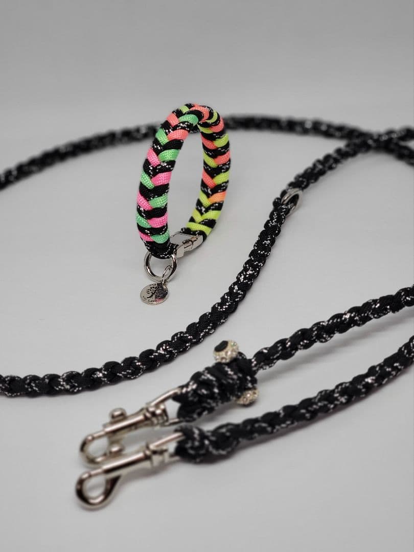 パラコード スネークレインボー首輪&ラメブラックリード