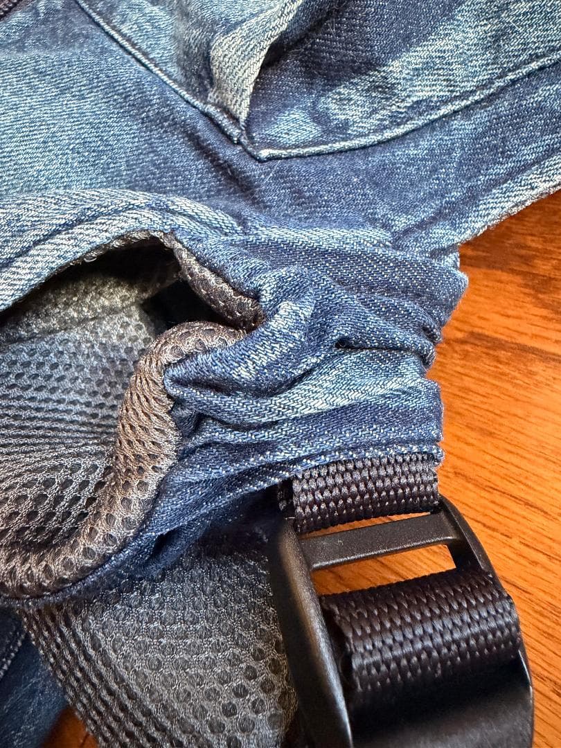 キューズベリー　抱っこ紐　NICO ニコ CUSE BERRY デニム