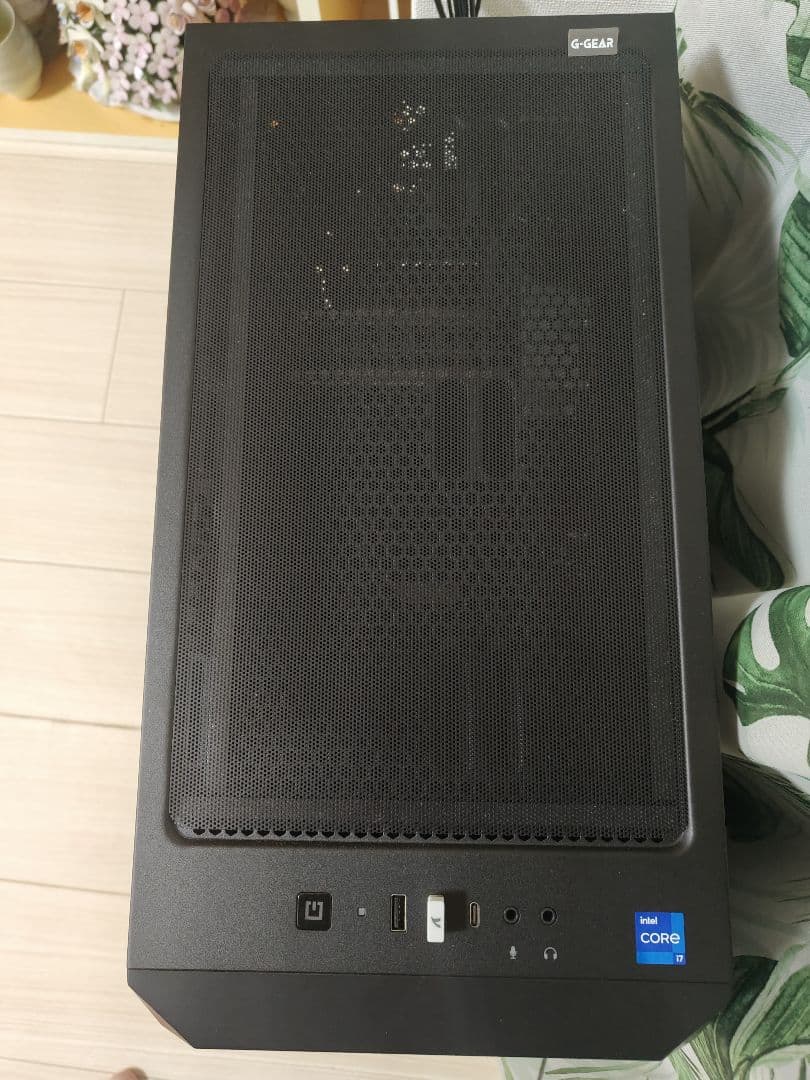 i7-14700F-4070Ti SUPER /32GB/ 1TB / 美品