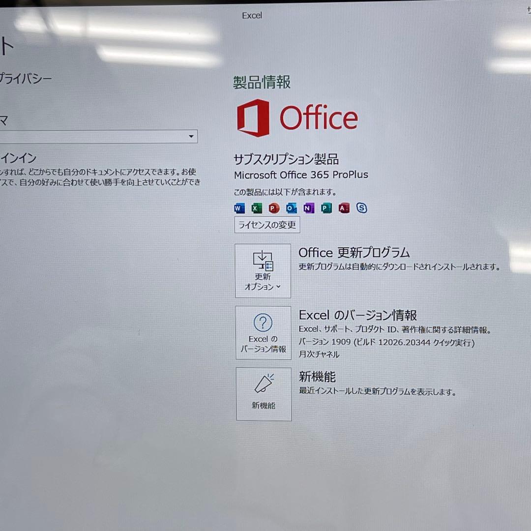 #082 Surface Go 2 モデル1927 タブレットm3 LTE対応