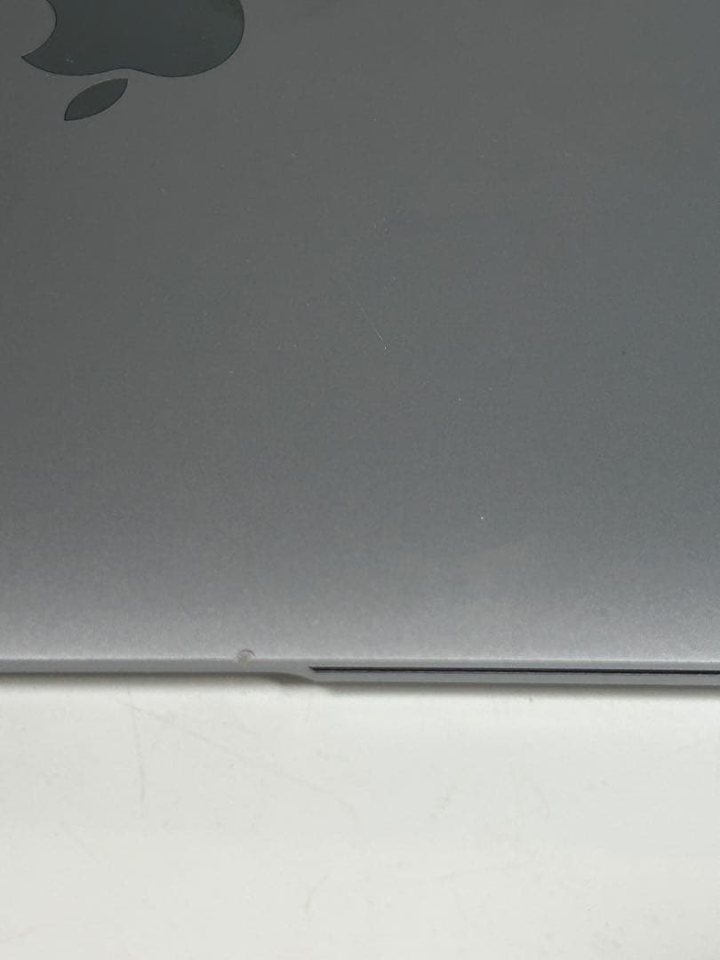 MacBook Air A2337 M1 8GB SSD 256GB 充電20回