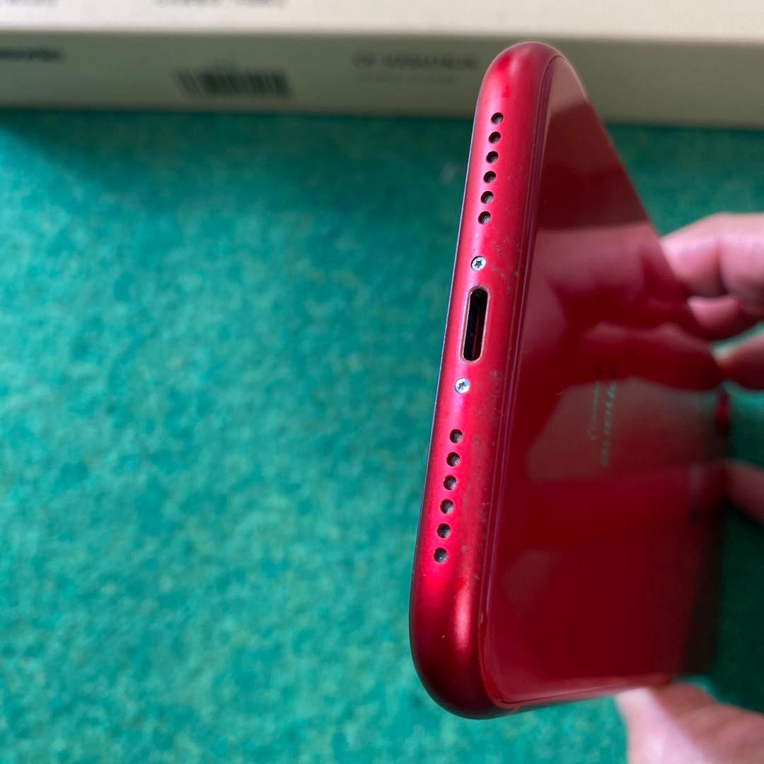 Apple iPhone XR 本体　64GB