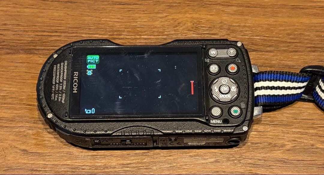 RICOH WG-5 リコーGPSカメラ　防水デジカメ