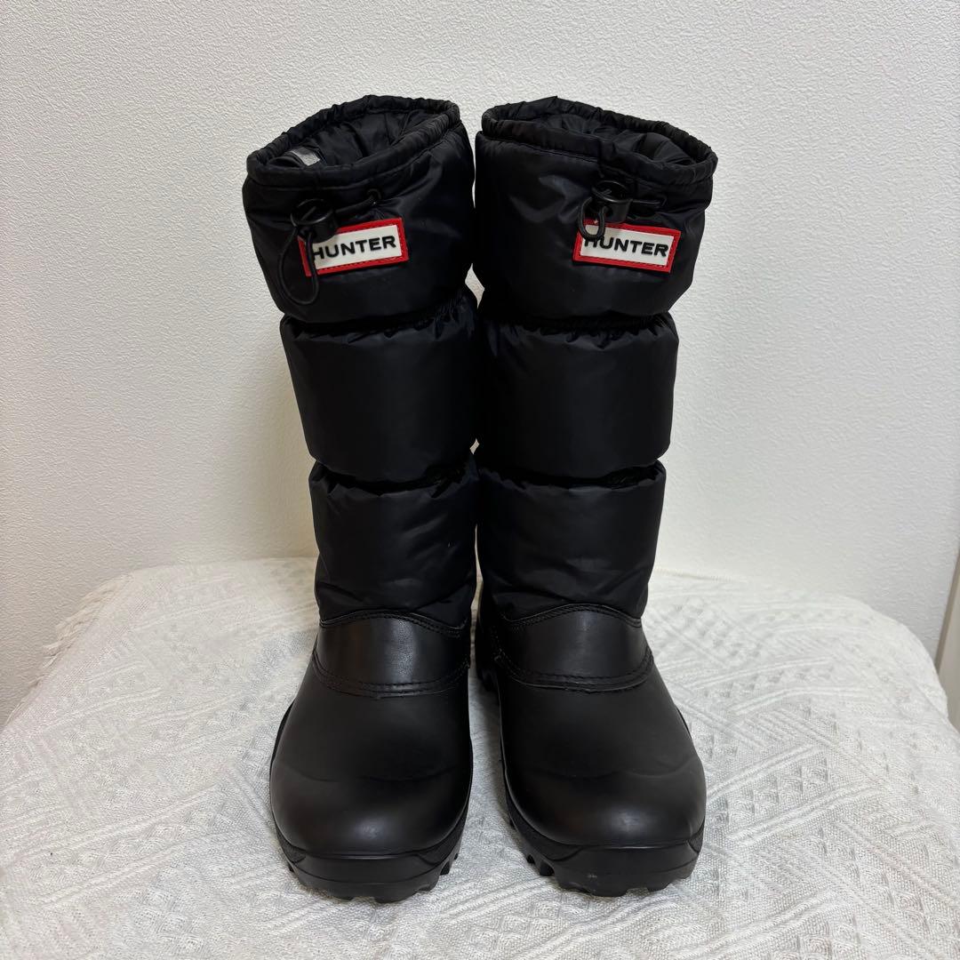 美品HUNTER☆UK4スノーキルトブーツ 黒ハンター23~23.5スノーブーツ