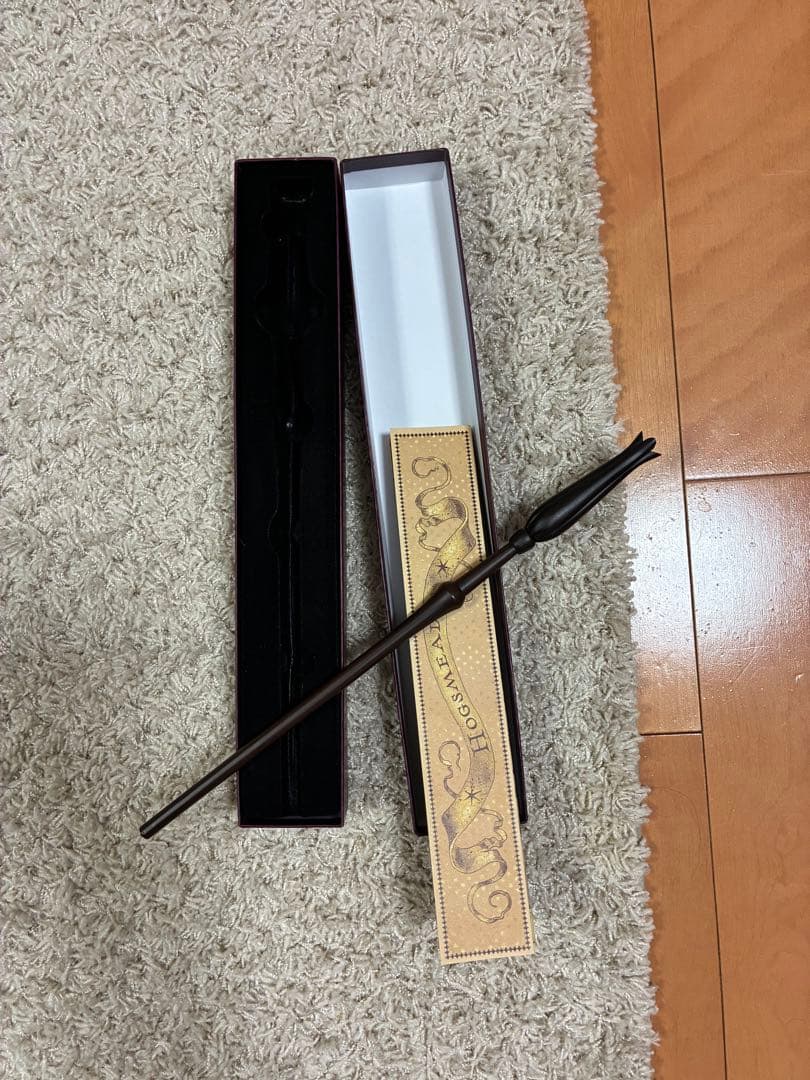 ハリー・ポッター ローブ・マフラー・杖　セット