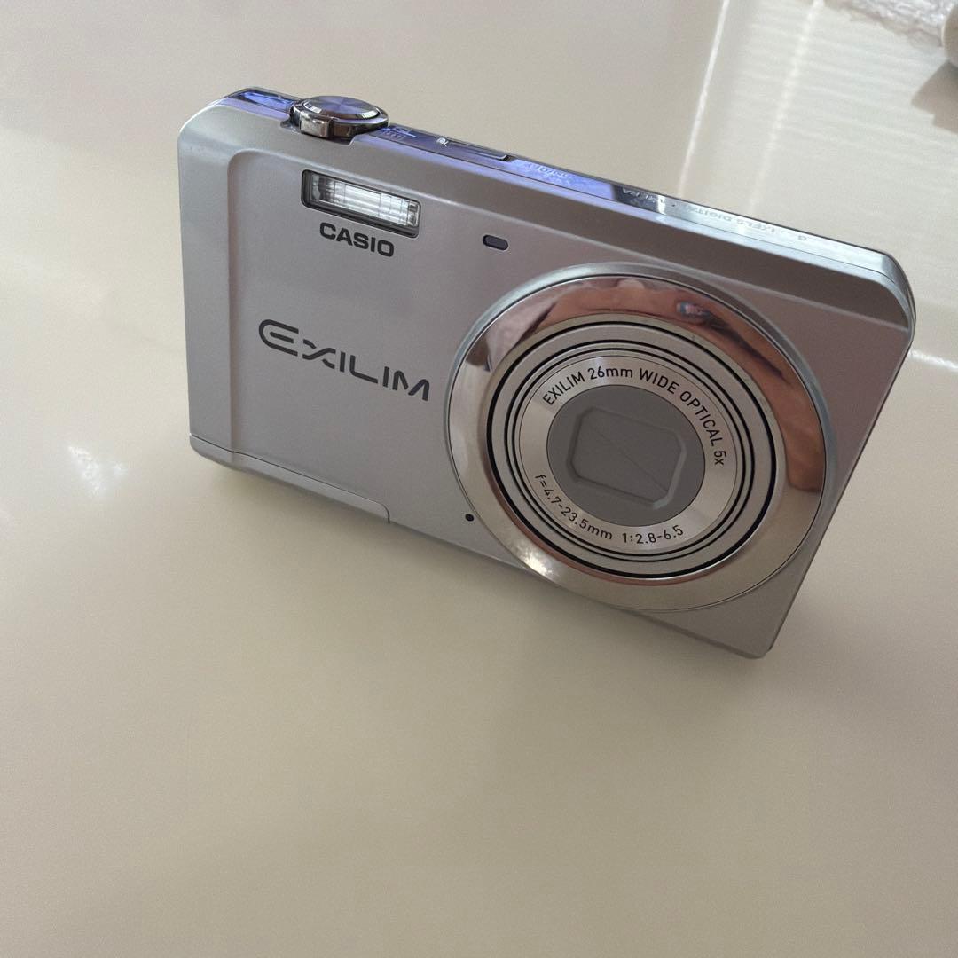 CASIO EXILIM EX-Z27 コンパクトデジタルカメラ シルバー