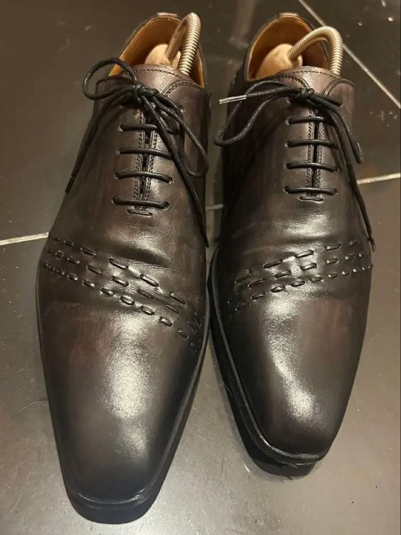 MAGNANNI ストレートチップ パティーヌ 39 革靴 黒 茶 ビジネス