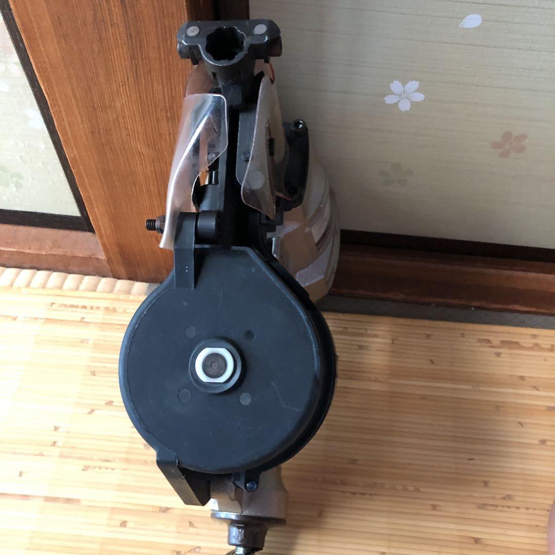 釘打ち機
