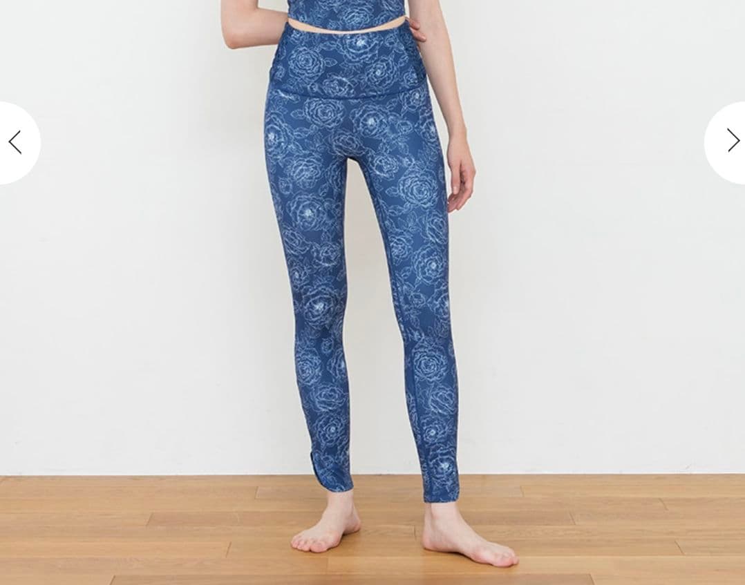 SUKALA　ブルーミングフラワーレギンス　 Mサイズ