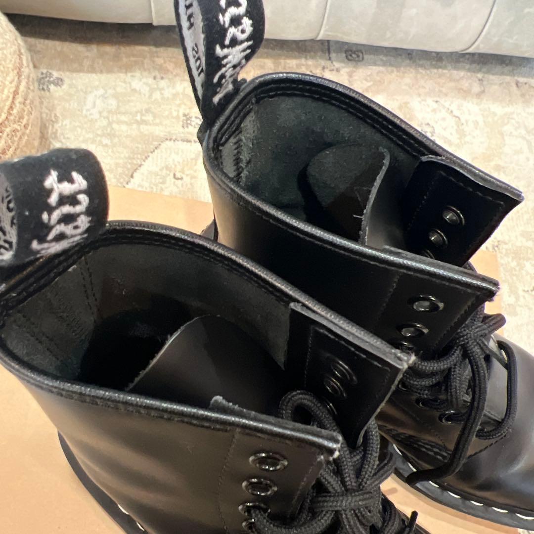 Dr.Martens　ドクターマーチン 1460 ホワイトステッチ 8ホール