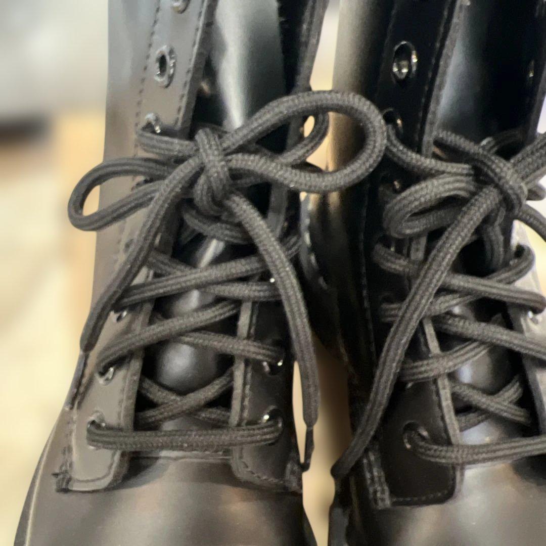 Dr.Martens　ドクターマーチン 1460 ホワイトステッチ 8ホール