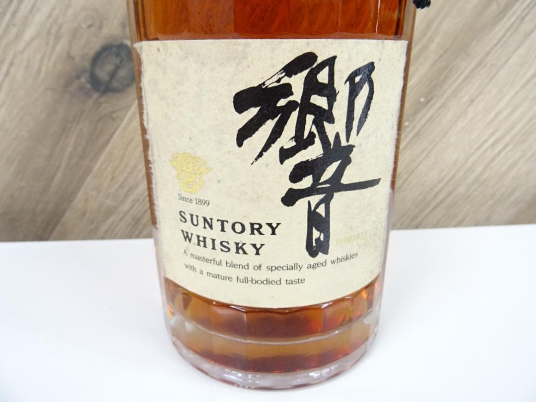 三014 サントリーウイスキー 響 700ml 43％ ゴールドラベル