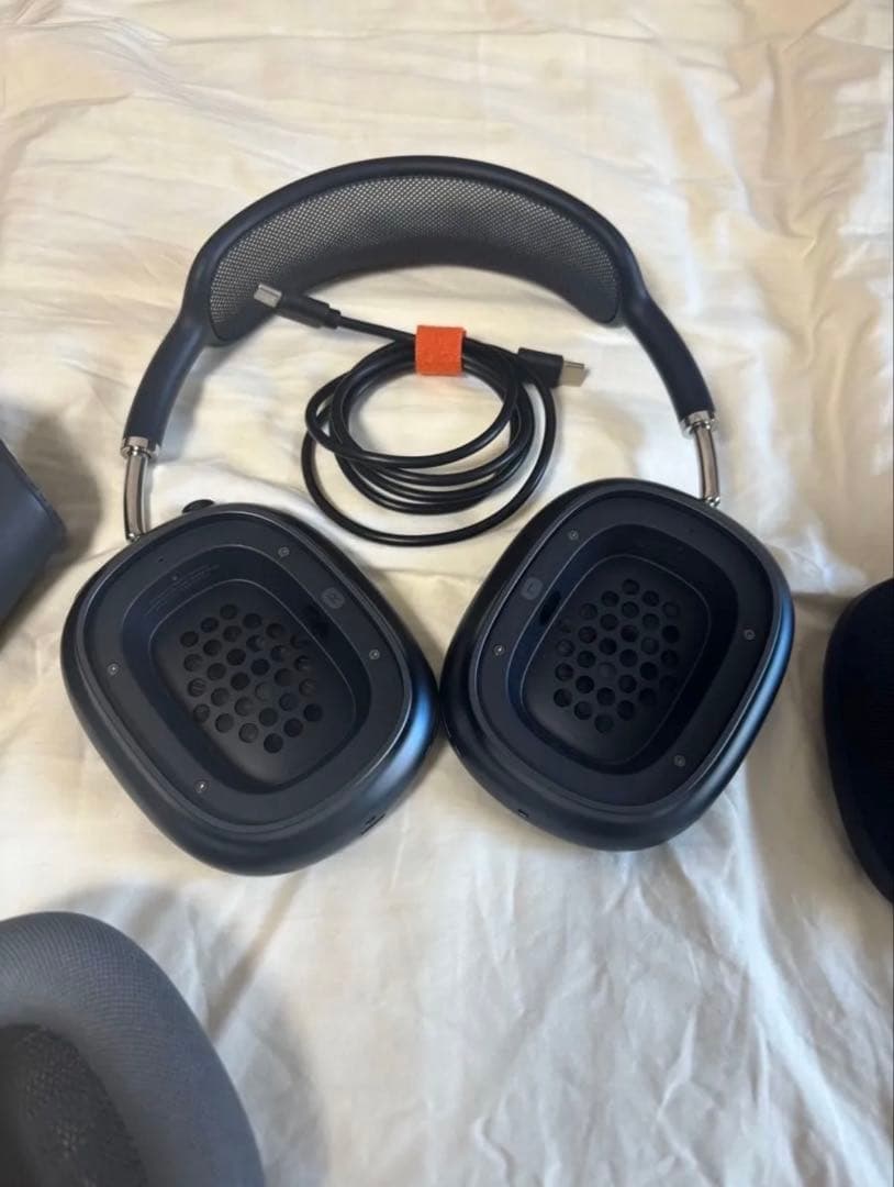 typeCAirPodsMaxModel第二世代 A3184spigenカバー