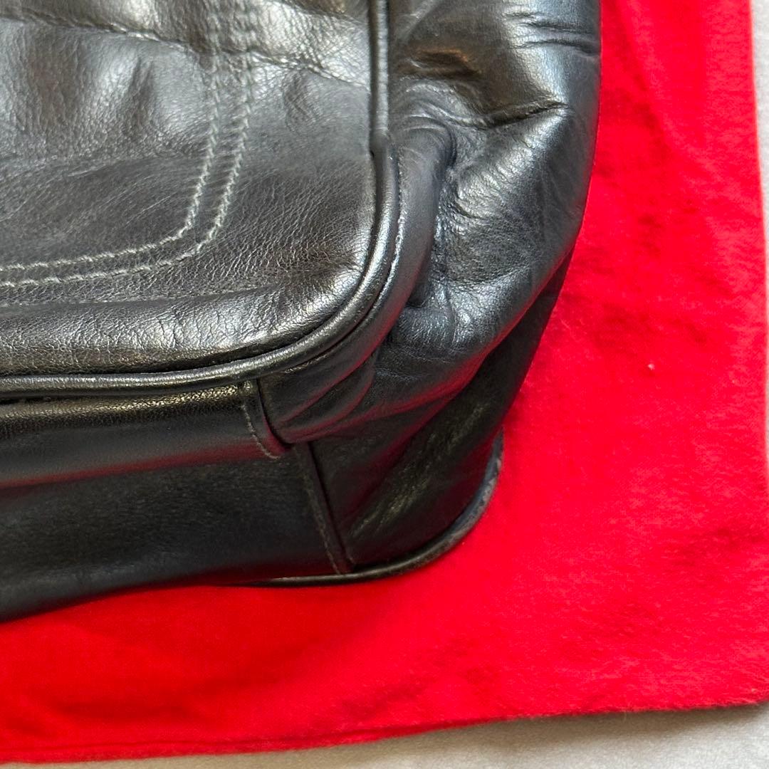 値下げしました！Bally 黒 レザー ビジネスバッグ ストライプデザイン