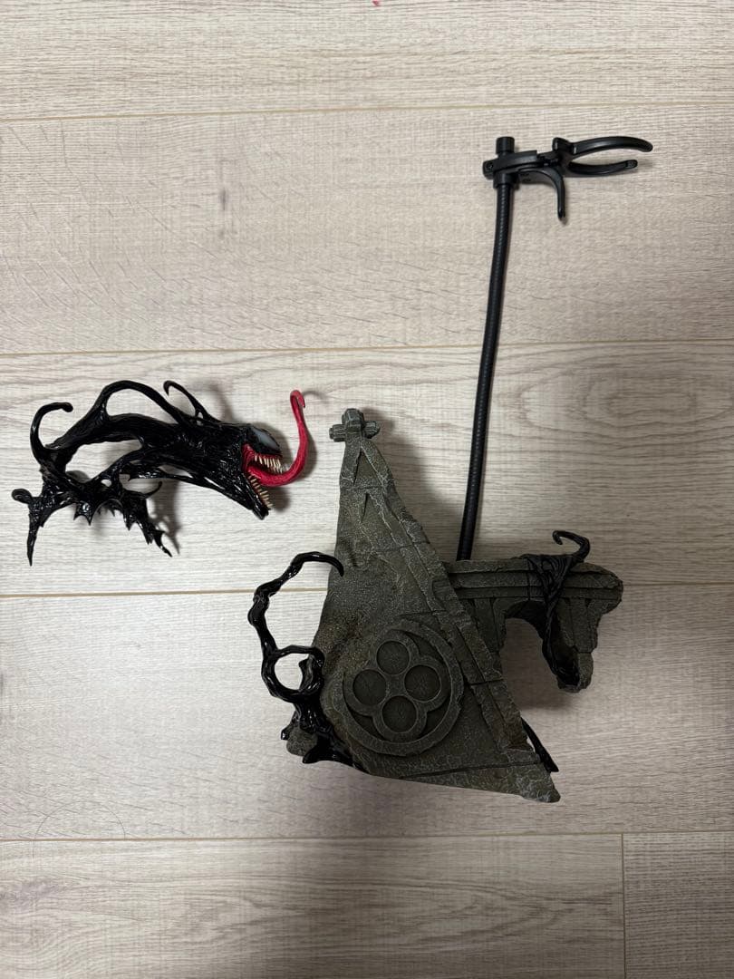 あ、ホットトイズスパイダーマン 台座、ヴェノム顔シンビオート