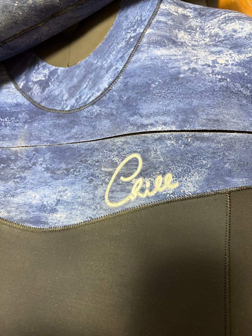 【本日限定値下げ】サーフィン　メビウスα セミドライスーツ