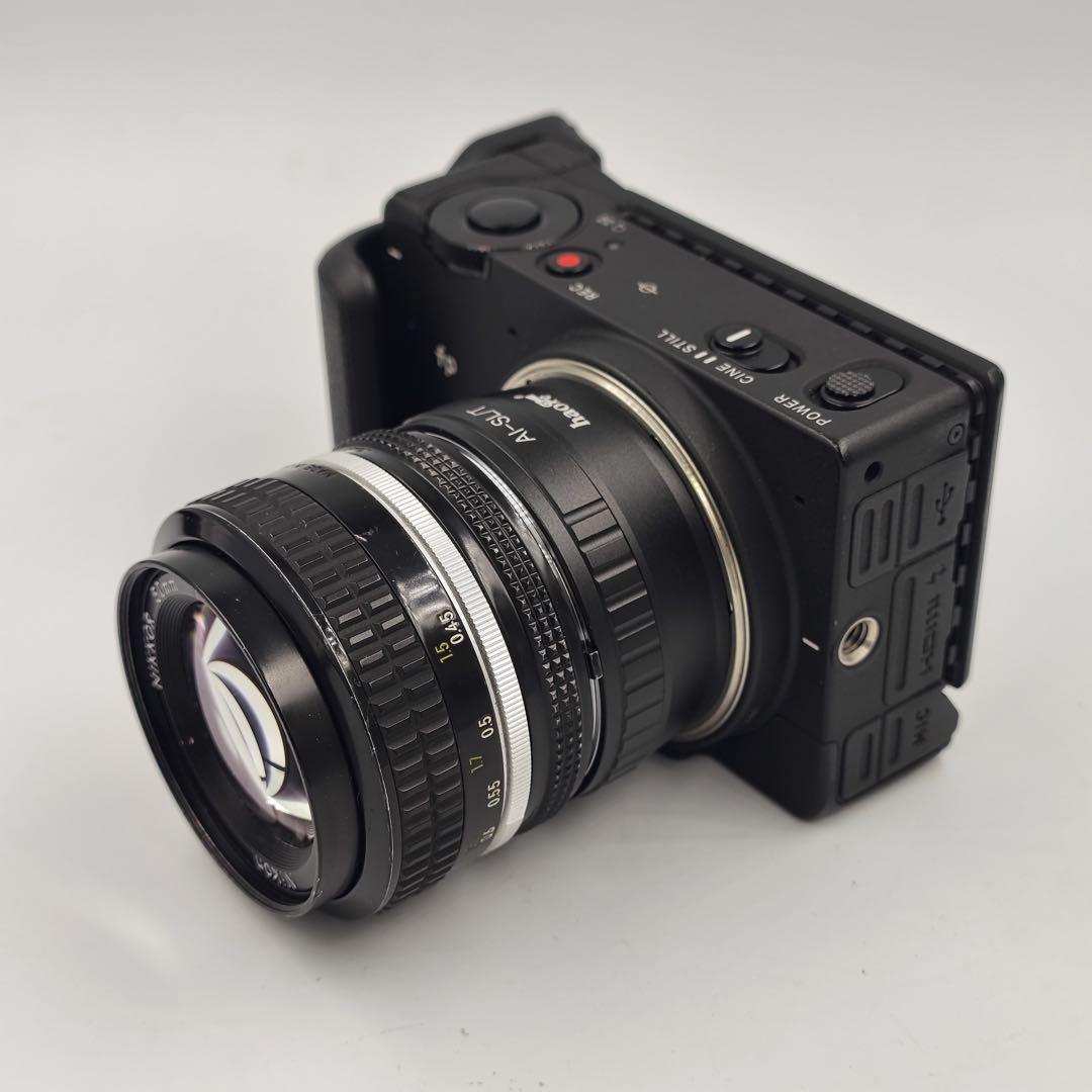 Sigma fp モノクローム専用機＋レンズセット monochrome