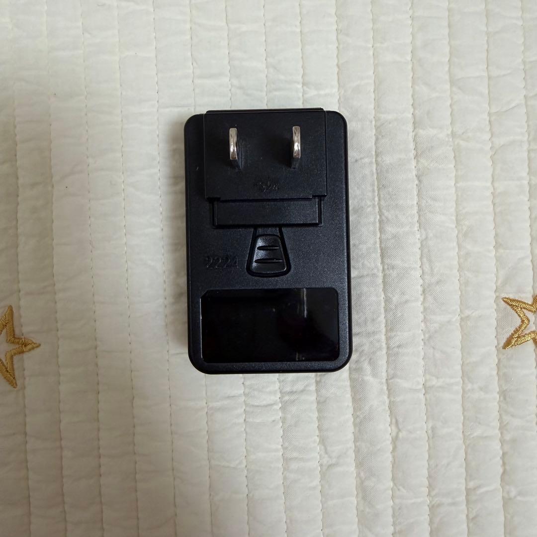 「室内試し撮りのみ」　RICOH GX III