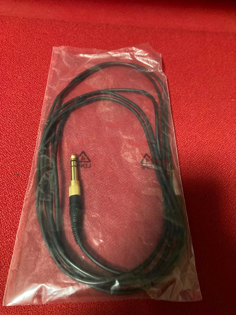 中古AKG Superior Reference Headphones K812