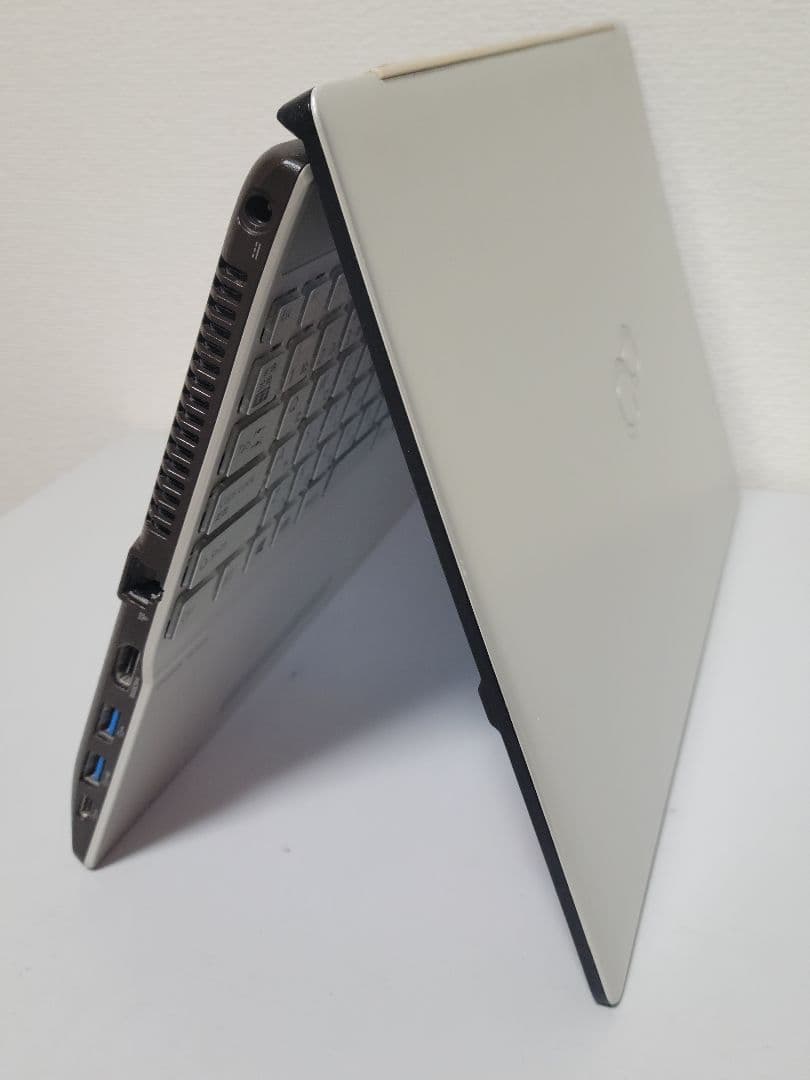 富士通　LIFEBOOK AH55 高性能ノートパソコン　i7-10510U