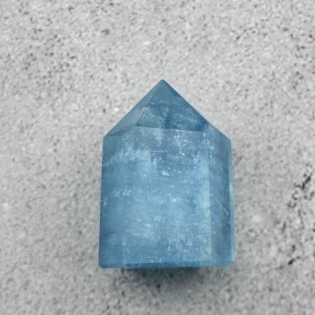 G-119アクアマリン六角ポイント　水色原石　天然石　パワーストーン