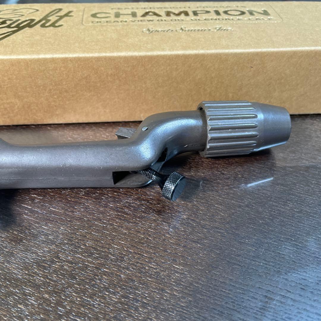 ザウルス チャンピオングリップ　フェザーウエイトタイプ