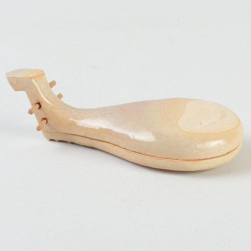 茶道具　宗栄造　萩焼　琵琶香合　V　9382