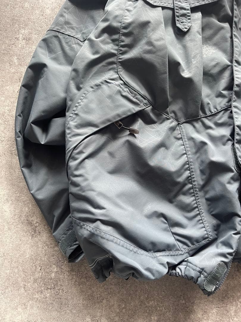 【カメレオンさん専用】NIKE ACG アシンメトリーナイロンジャケット