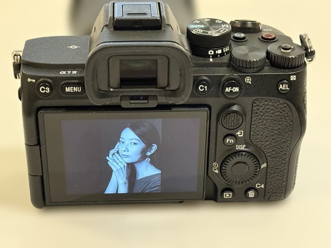 SONY α7Ⅳ ミラーレス一眼カメラ　キットレンズ付き