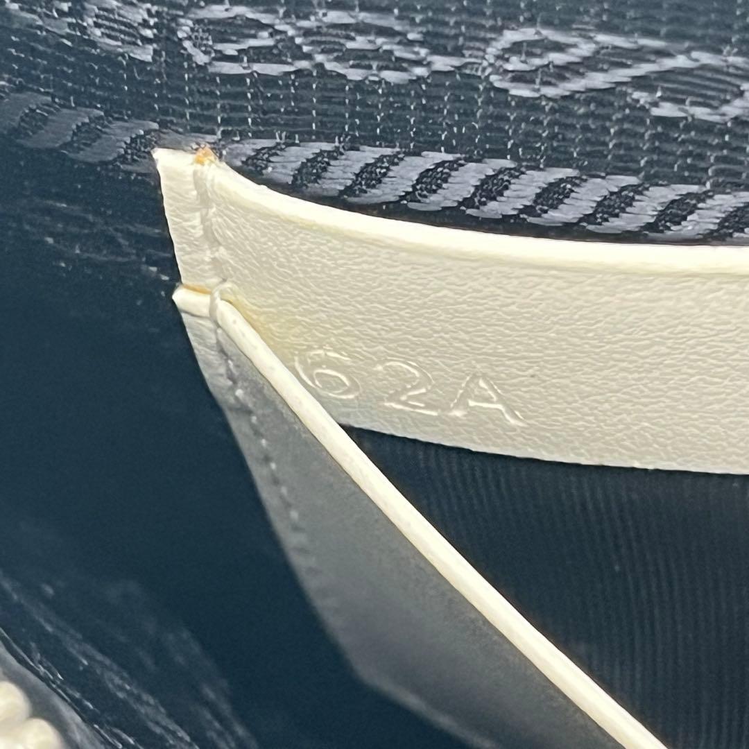 希少✨ PRADA プラダ ショルダーバッグチェーン クラッチバッグ 2way