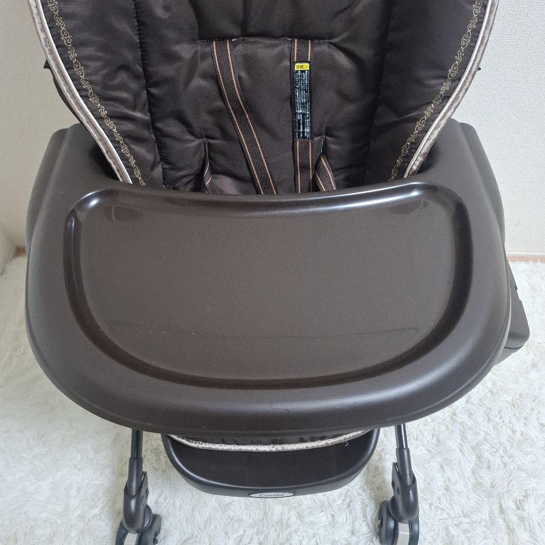 【送料無料】コンビ ネムリラ 4キャス 電動ハイローチェア 収納ボックス付き