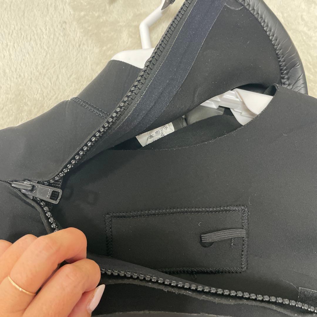 寒くなって来たのでSALE‼️美品HurleyウェットスーツL size