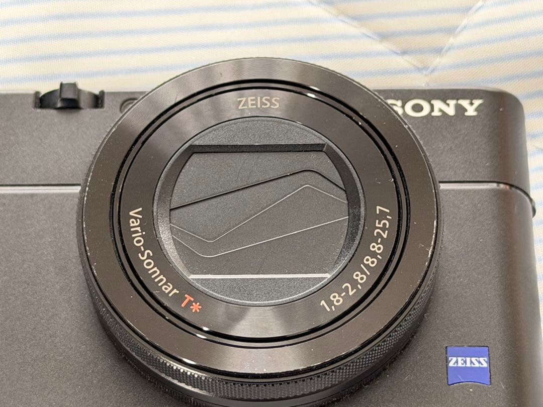 SONY ソニー Cyber-shot DSC-RX100M5（RX100V）